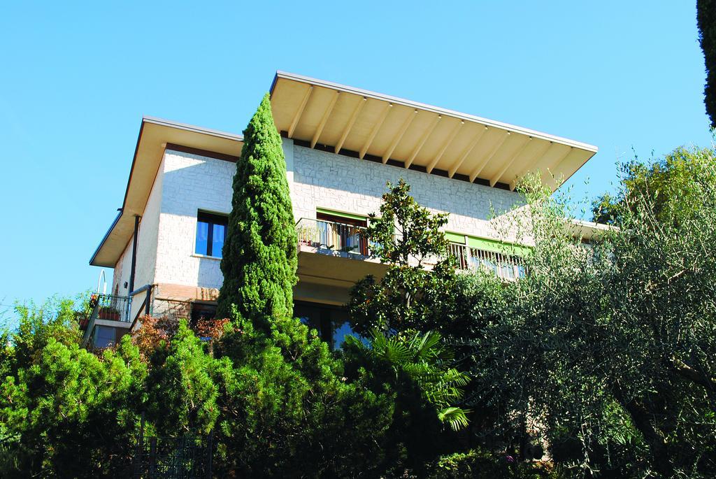 Villa Tra' Monti Bassano del Grappa Buitenkant foto